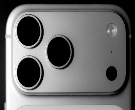 เลิกหวัง! iPhone กล้อง 200 ล้านพิกเซล สรุปต้องรออีกกี่ปี?